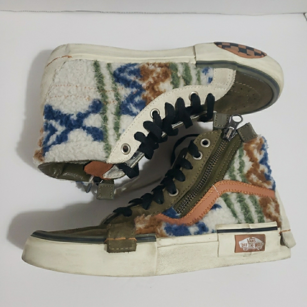 Vans Sneakers SK8-Hi Reissue Cap Mixed Suede Faux Fur Womens 6 Mens 4.5 Shoes